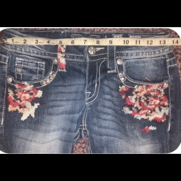 Miss Me Jeans Size 25 Signature-rise Skinny
NWT 110 Retail Awesome super rare - Picture 6 of 11